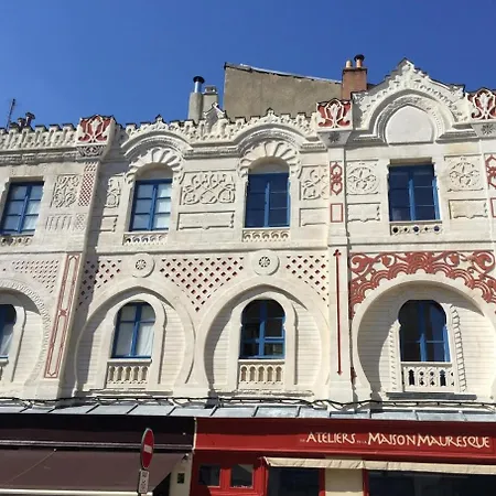 Ancien Couvent Au Coeur Du Vieux Valence *