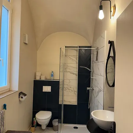 Apartment Ancien Couvent Au Coeur Du Vieux Valence Valence (Drome)