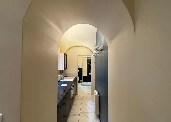 Ancien Couvent Au Coeur Du Vieux * Βαλένς